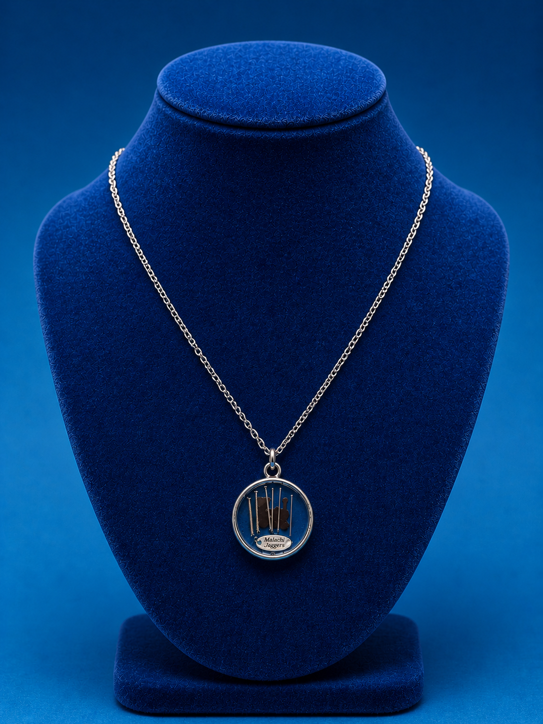 Guitar string & resin necklace